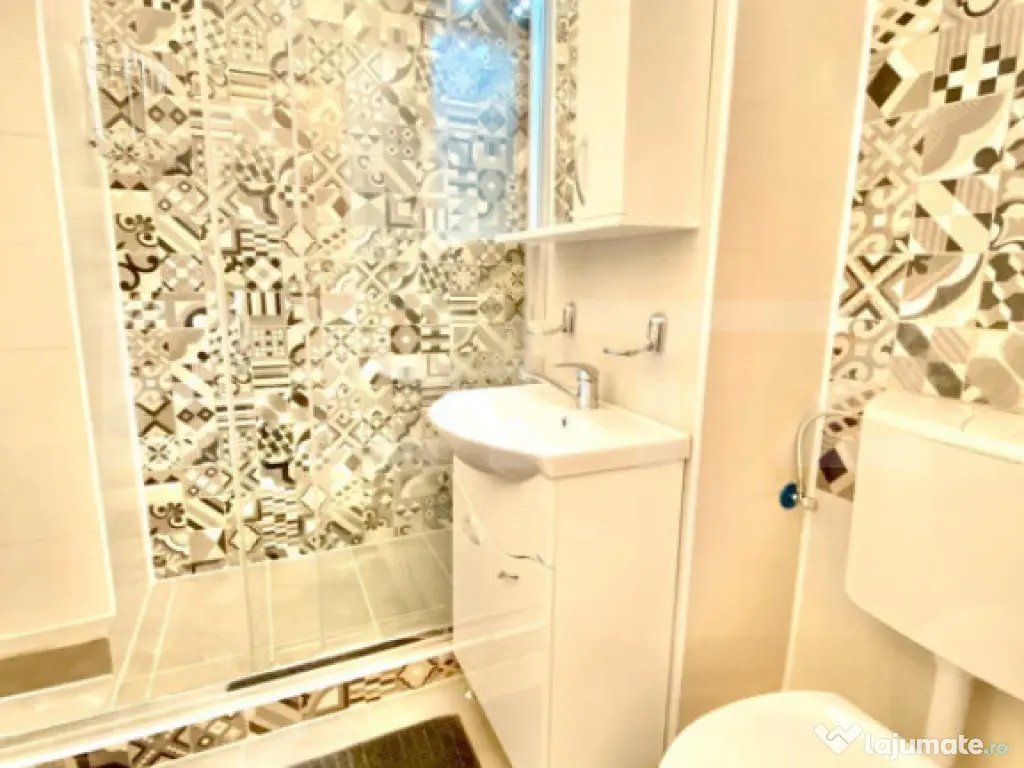 Garsoniera, 40 mp, mobilat modern, zona Profi 