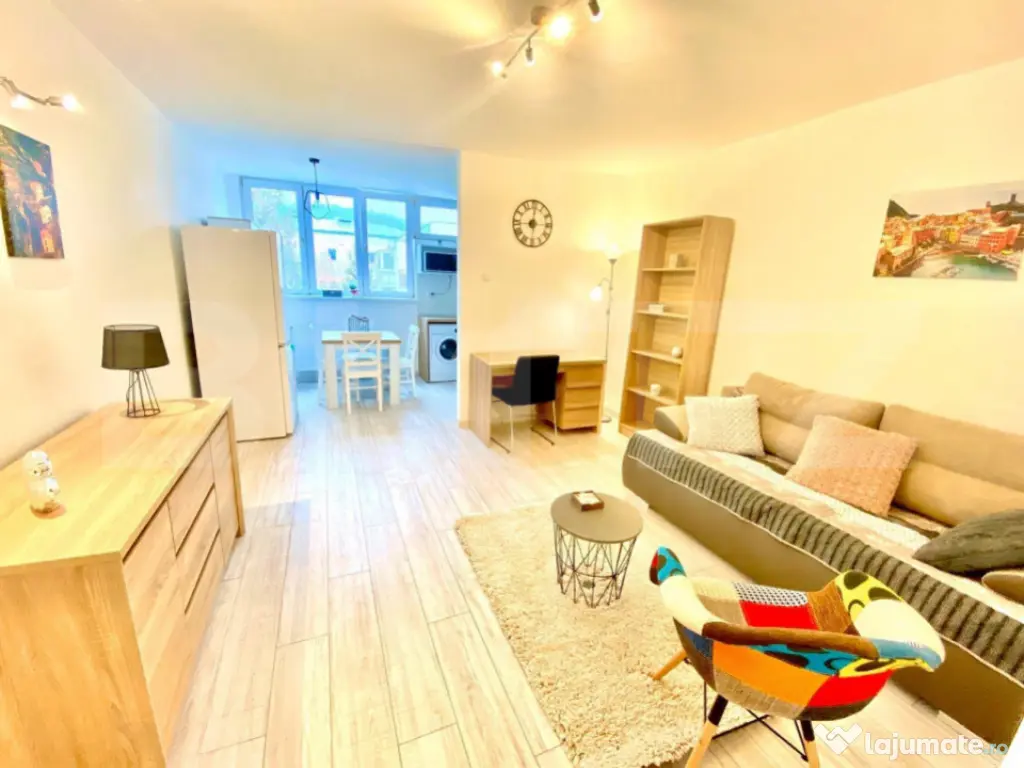 Garsoniera, 40 mp, mobilat modern, zona Profi 