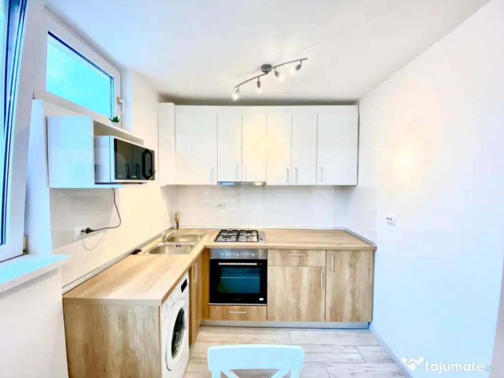 Garsoniera, 40 mp, mobilat modern, zona Profi 