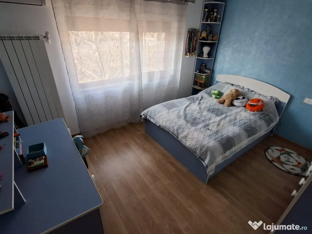 Vila P+1E de vanzare in localitatea Eforie Nord, zona de vile 