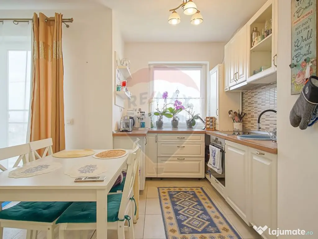 Apartament cu 2 camere de vânzare, Top City-Tractorul, c... 