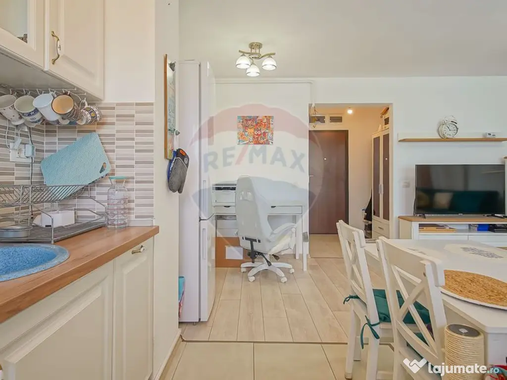 Apartament cu 2 camere de vânzare, Top City-Tractorul, c... 