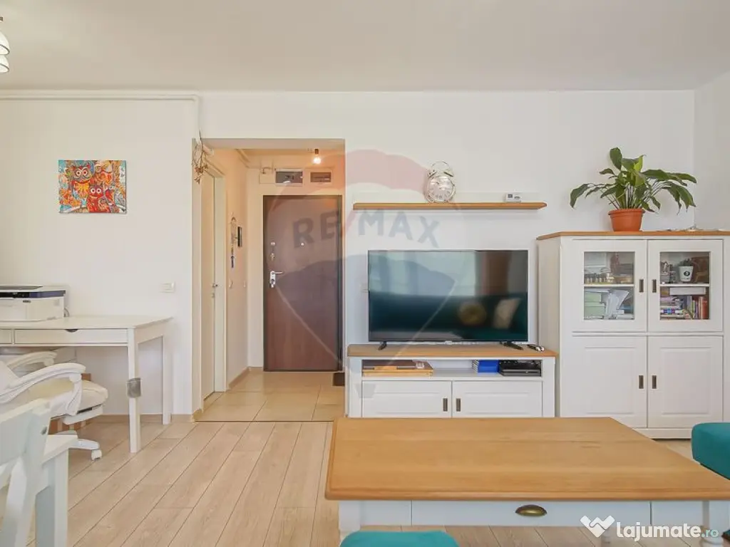 Apartament cu 2 camere de vânzare, Top City-Tractorul, c... 