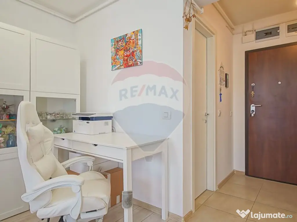 Apartament cu 2 camere de vânzare, Top City-Tractorul, c... 