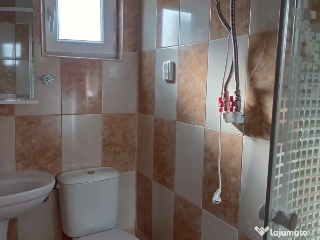 Vând casă în Corbu , jud. Constanta 