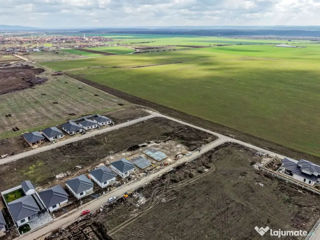 REZERVAT - Teren 637 mp | 2 fronturi stradale | Cartier V... 