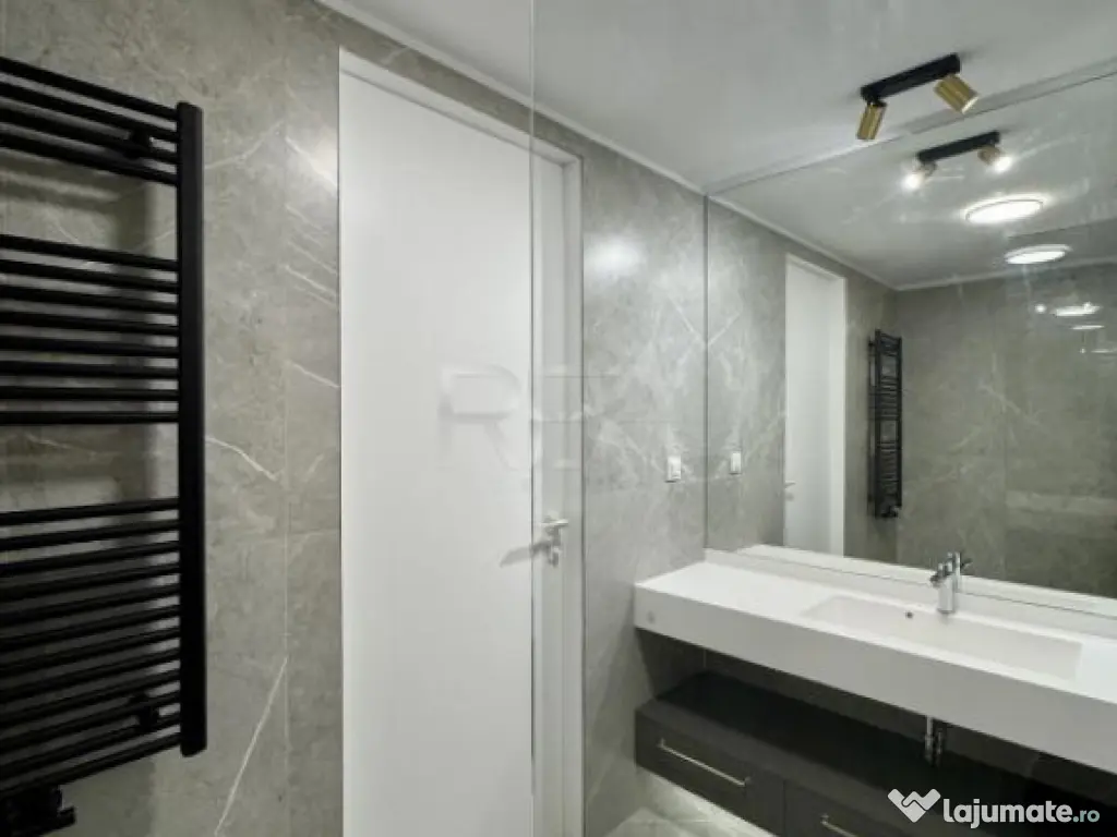 2 camere in One Lake Club langa Promenada Mall 