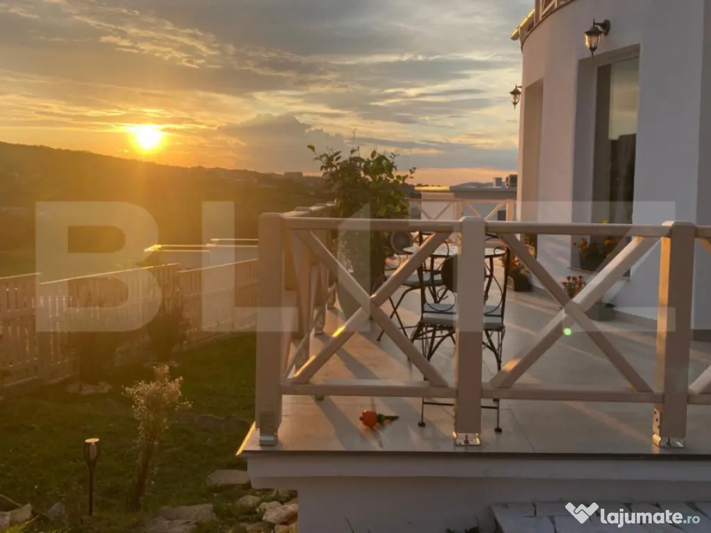 Vilă Premium în Borhanci – 270 mp Utili , 7 Camere, priv 