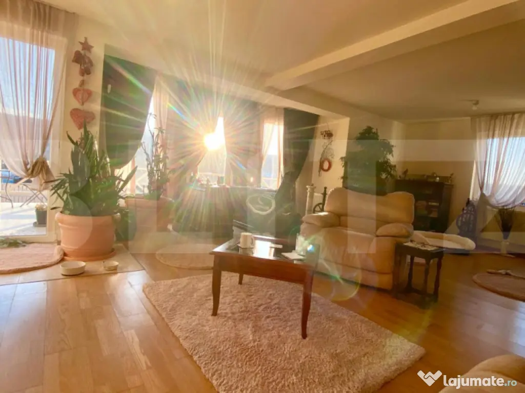 Vilă Premium în Borhanci – 270 mp Utili , 7 Camere, priv 