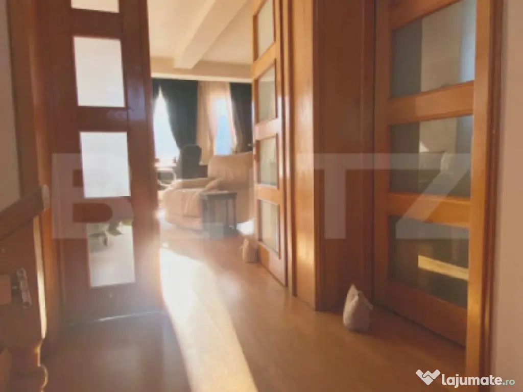 Vilă Premium în Borhanci – 270 mp Utili , 7 Camere, priv 