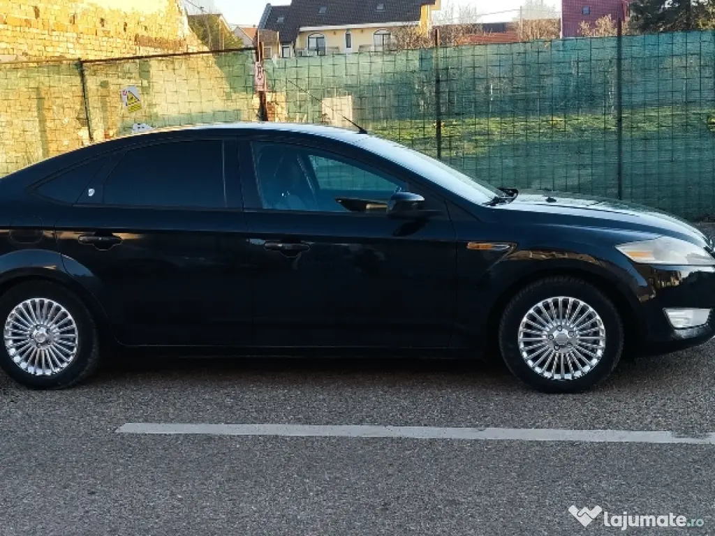 Vând Ford Mondeo Mk4 an 2008 motor  2000 diesel 140 cp , 