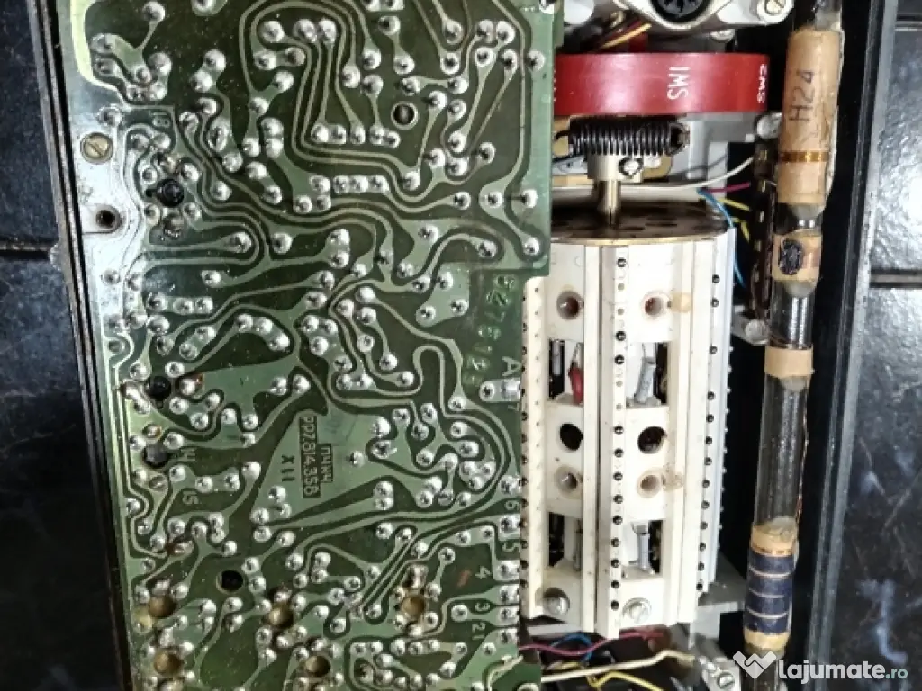 Radio VEF 206 rusesc defect