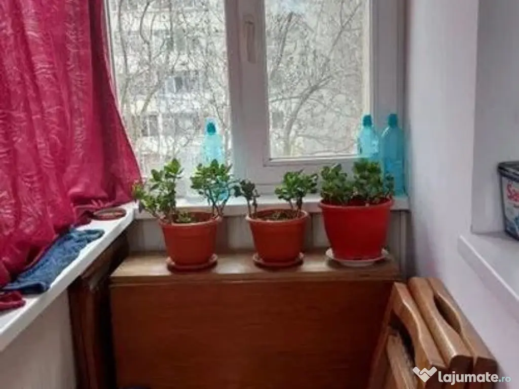 Tomis nord Rovere-apartament 2 camere decomandat