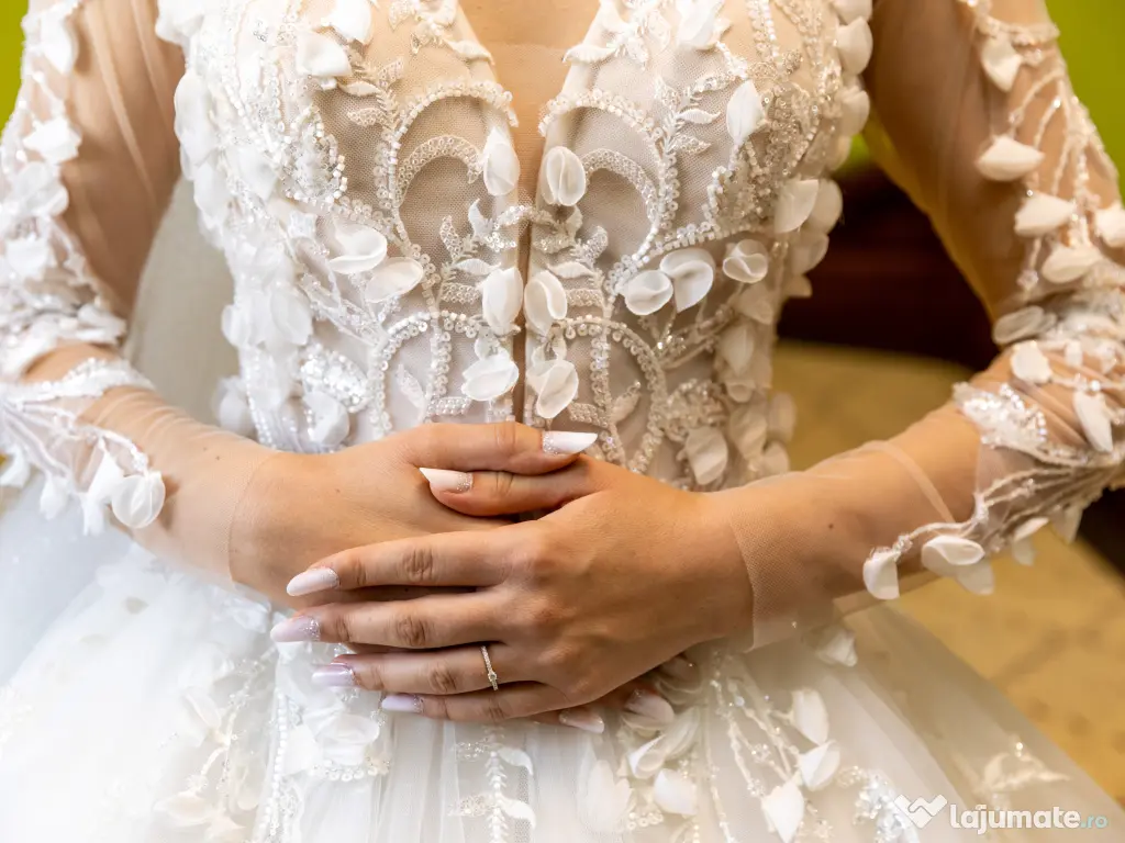 Vând rochie de mireasă 