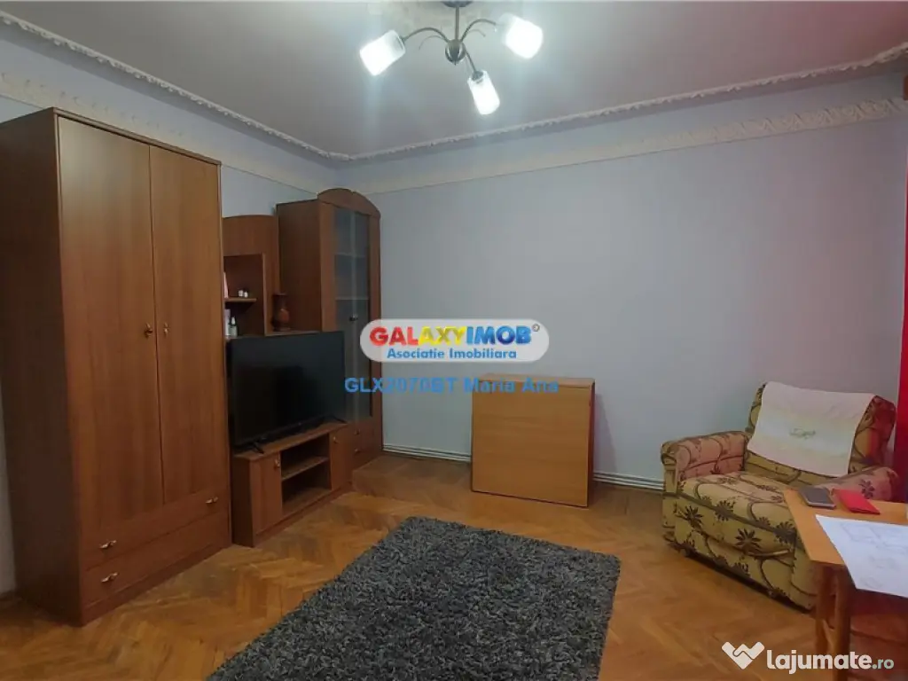 Apartament 3 camere, etaj 2, plus boxa, zona Servicii Pasap 