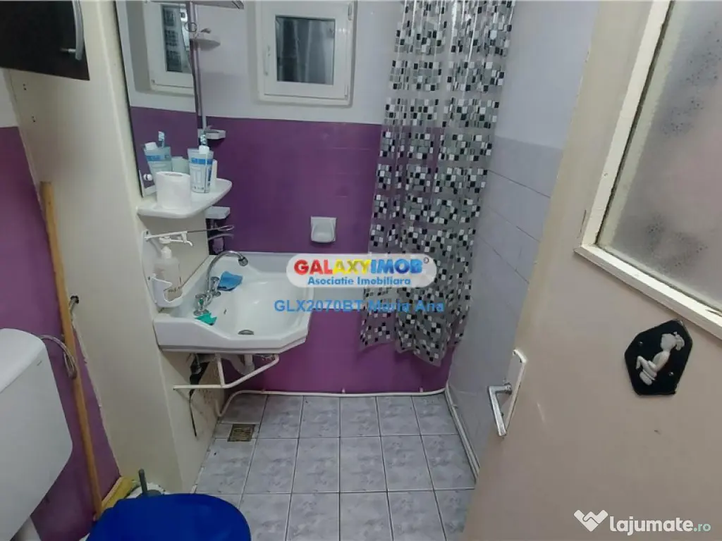 Apartament 3 camere, etaj 2, plus boxa, zona Servicii Pasap 