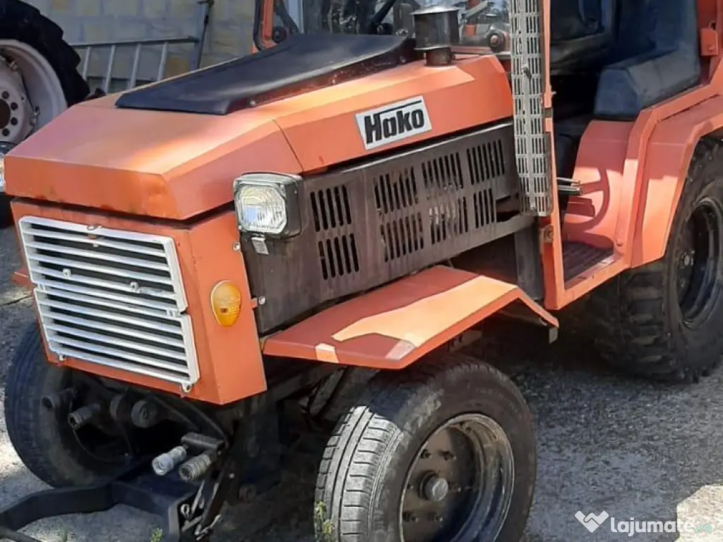 Tractor HAKO Hakotrac 3000 – 40 CP – hidramat 