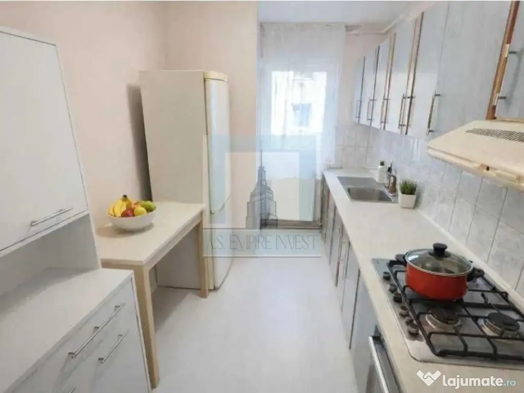 Apartament 3 camere, etj/1/4 – Zona Astra