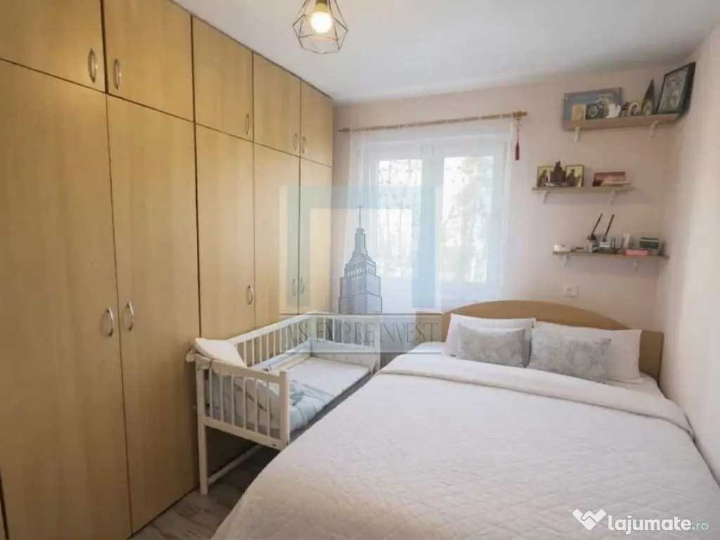 Apartament 3 camere, etj/1/4 – Zona Astra