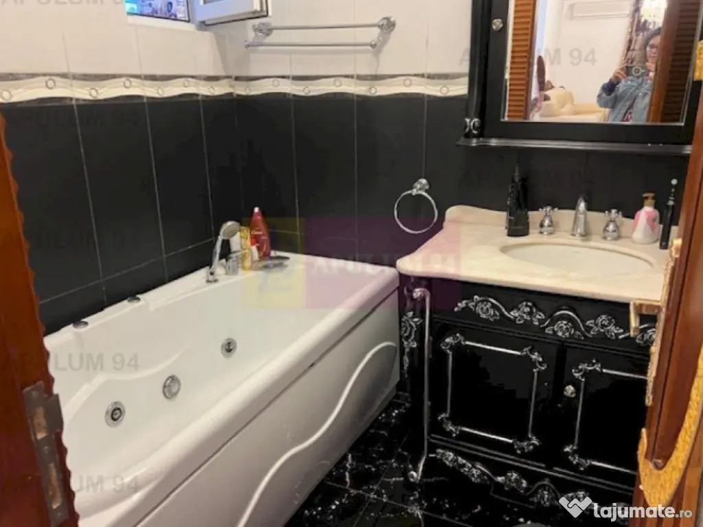 Apartament 2 camere Universitate. 