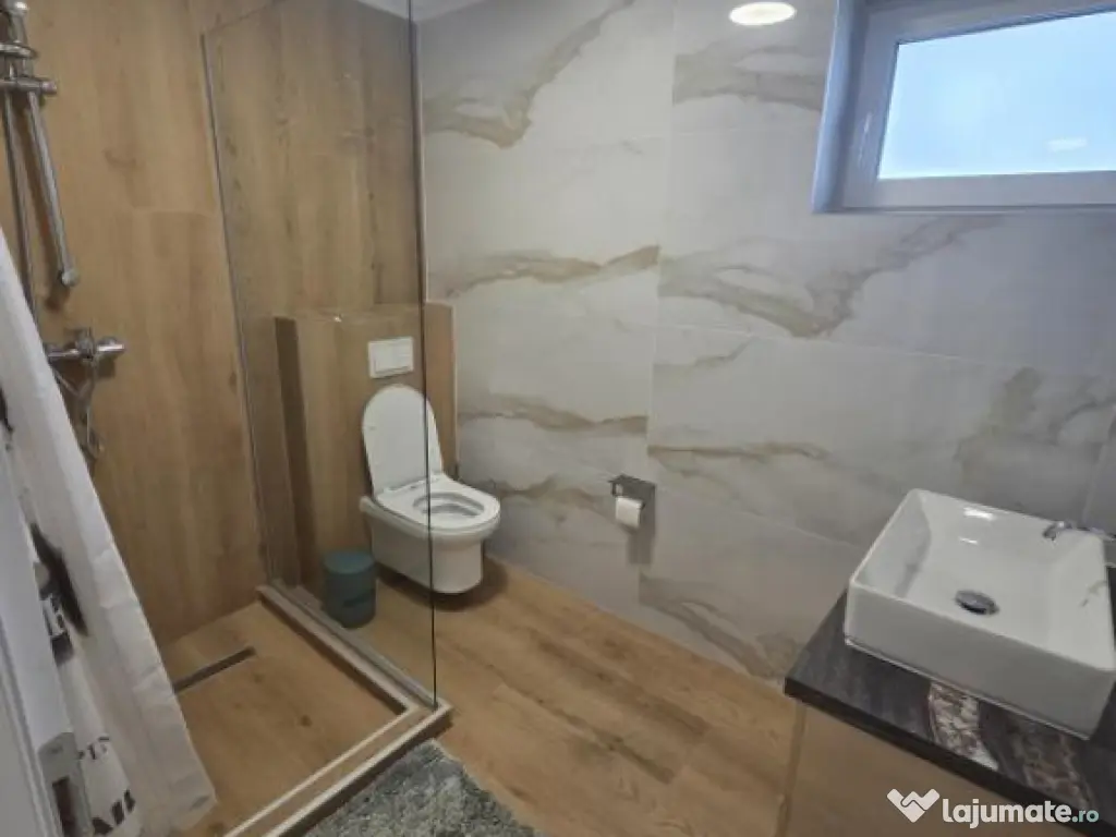 Casa cu 3 camere zona Central Oradea 