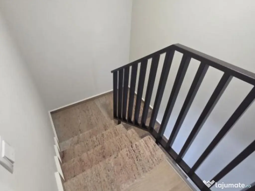 Casa cu 3 camere zona Central Oradea 