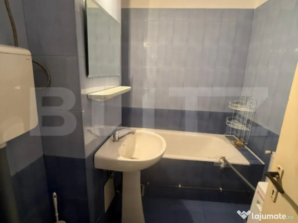 Apartament 2 camere, zona Minerva 