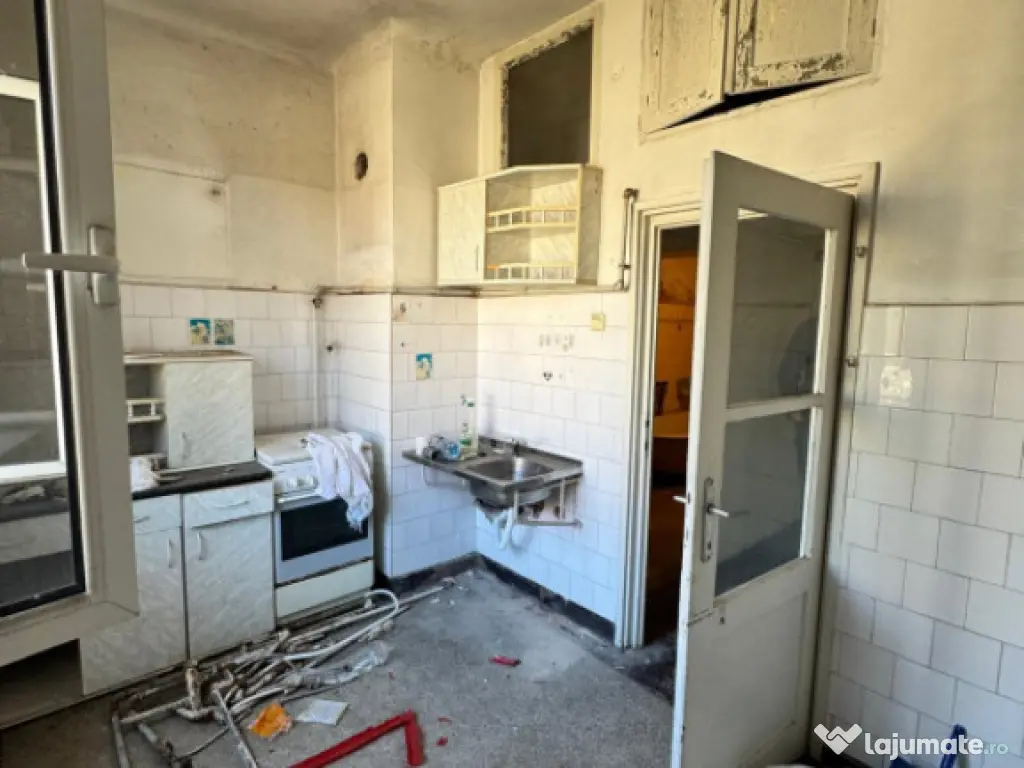 Apartament spațios 73 mp CENTRAL 