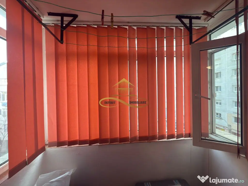 Apartament 3 camere de vanzare in Bacau 