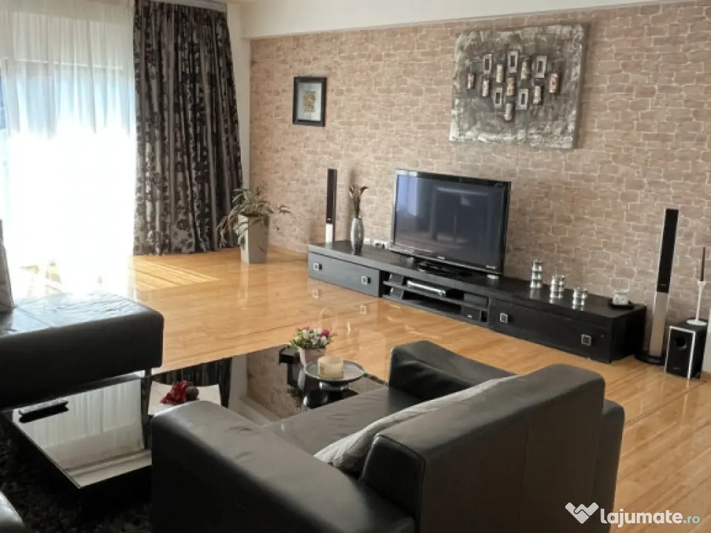 Apartament 3 camere Republicii bloc nou 