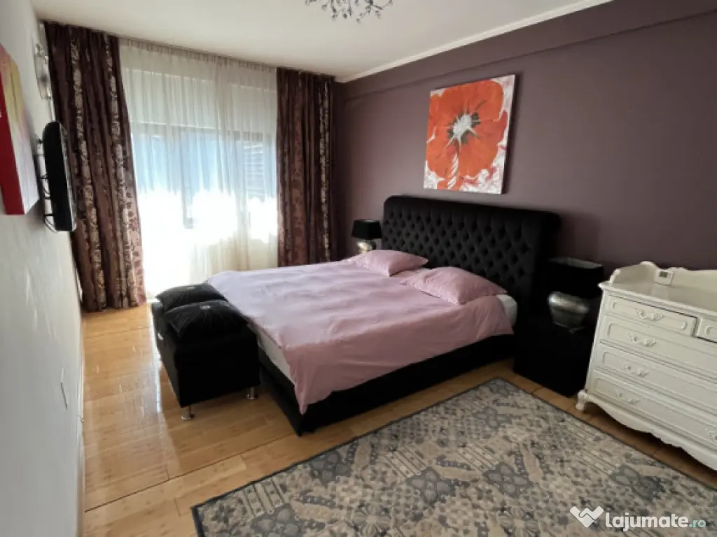 Apartament 3 camere Republicii bloc nou 