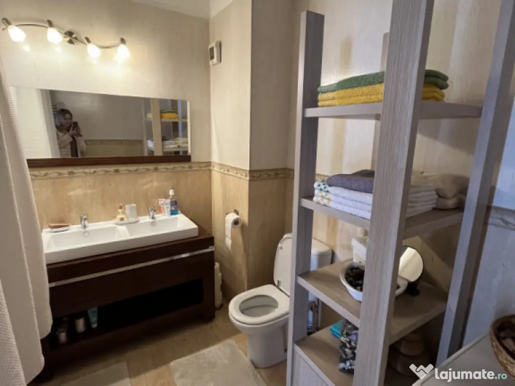 Apartament 3 camere Republicii bloc nou 