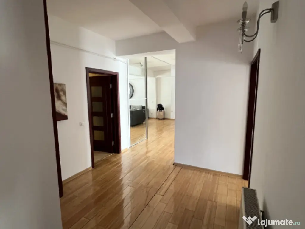 Apartament 3 camere Republicii bloc nou 