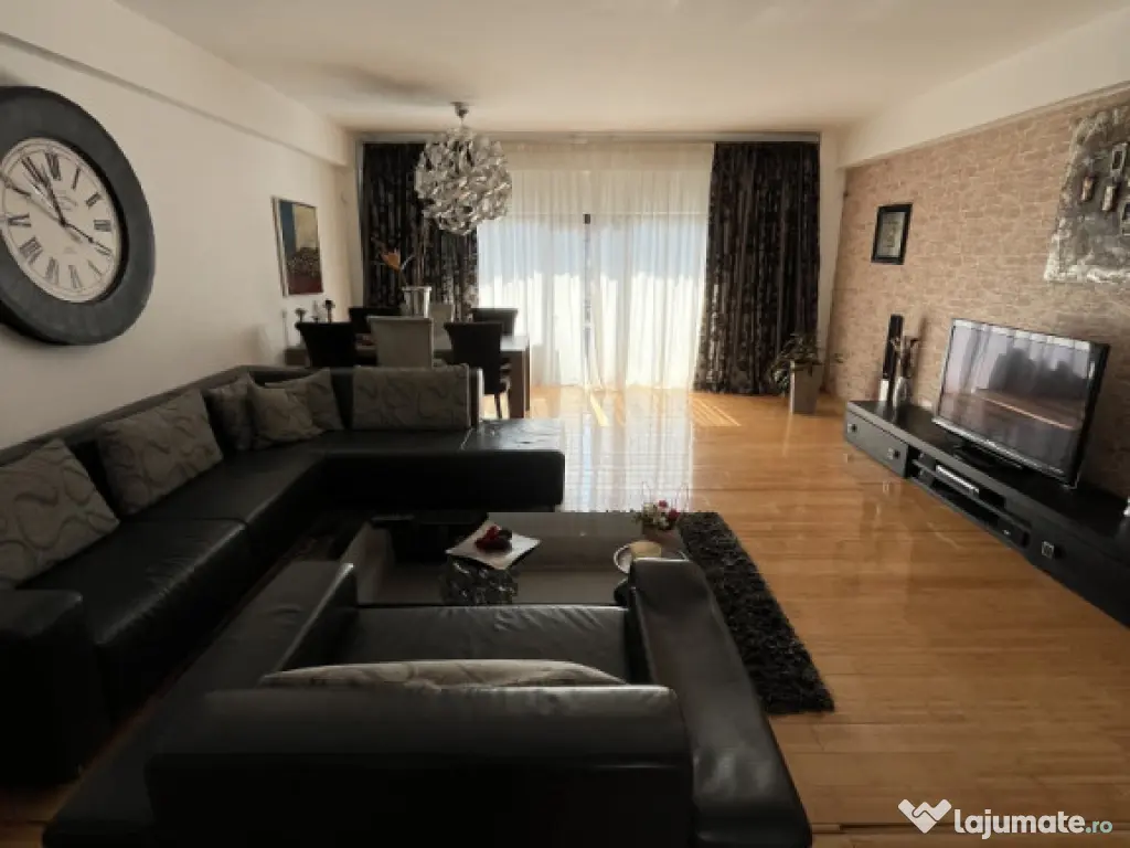Apartament 3 camere Republicii bloc nou 