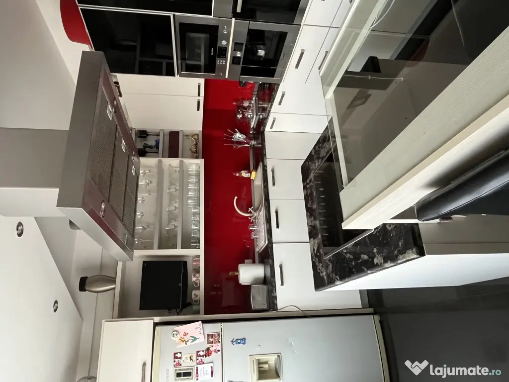 Apartament 3 camere Republicii bloc nou 