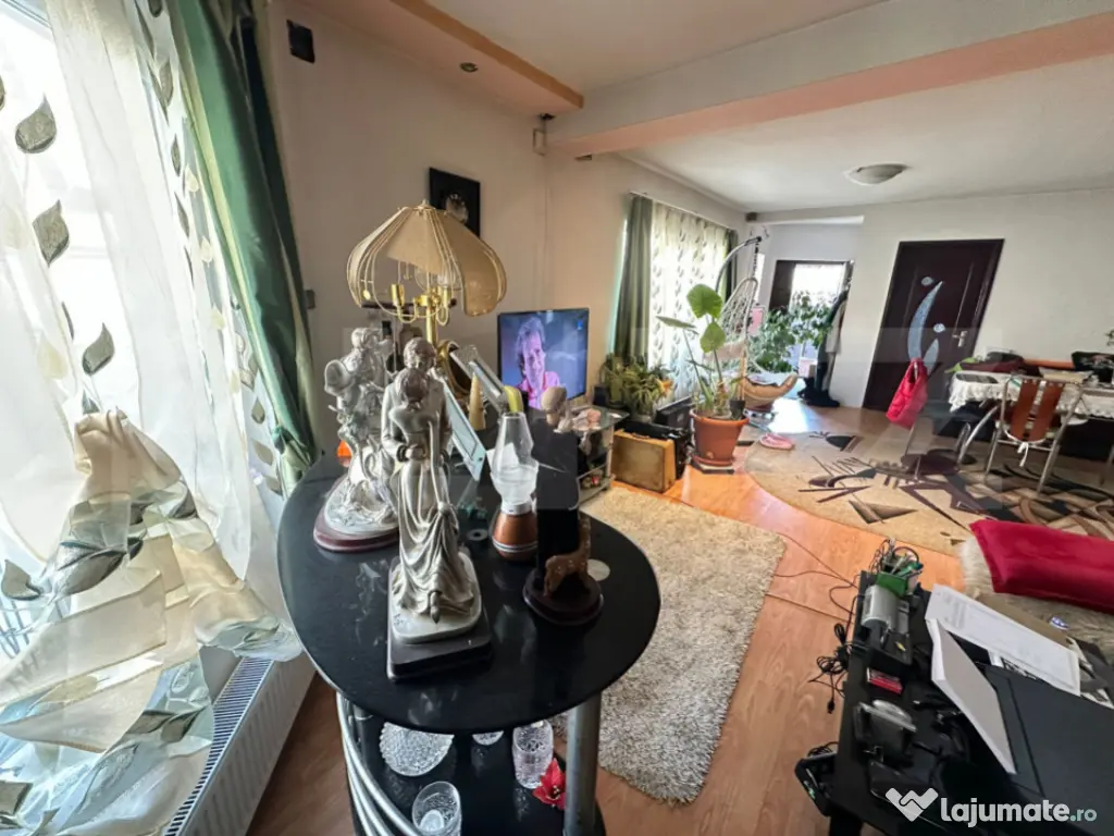 Casă individuală 5 camere, Bălcescu – terasă mare, gar 