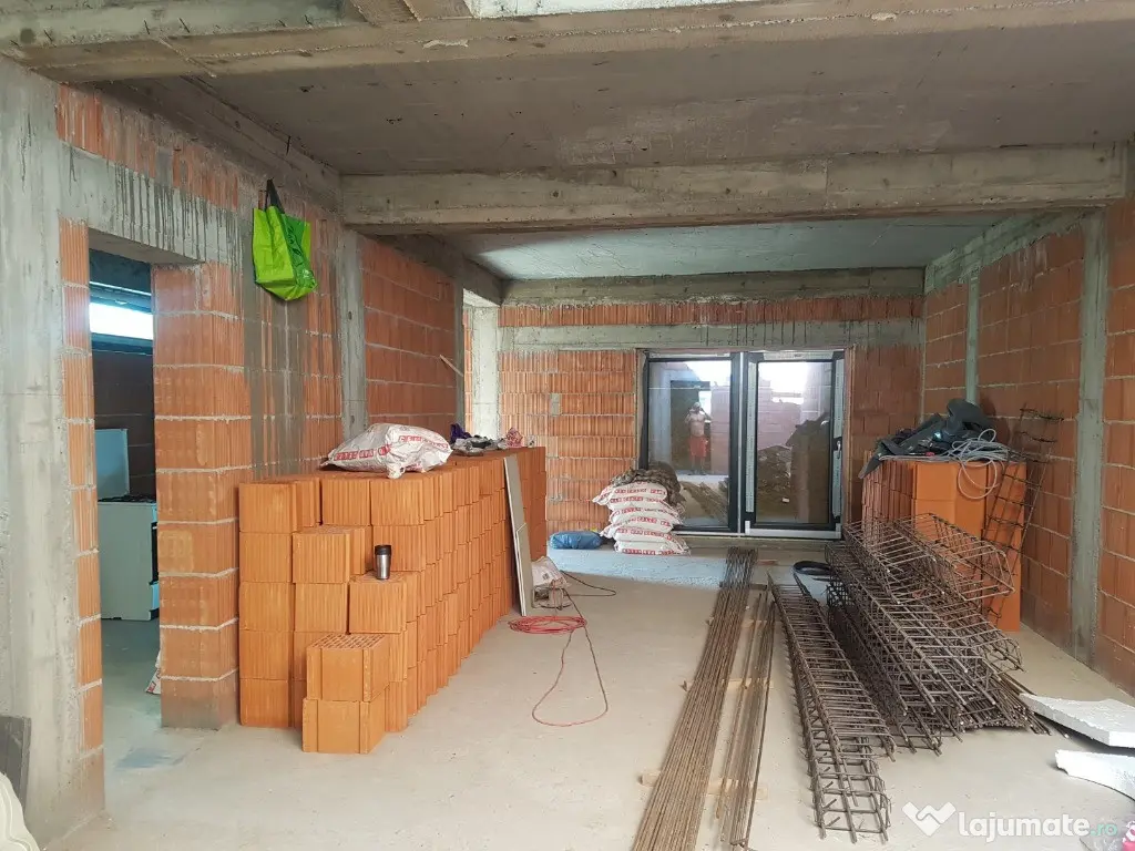 Vila P+1E de vanzare in Agigea cartierul nou 