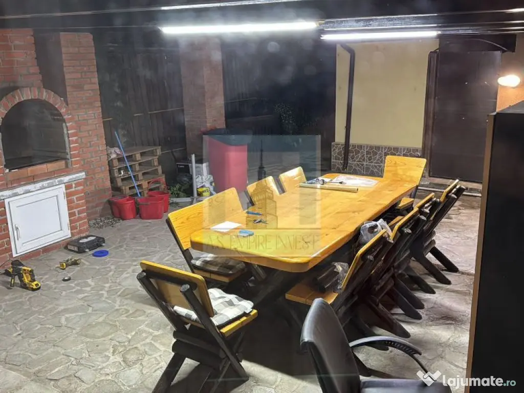 Casa/villa , 6 camere, 550 mp teren, singur in curte - Cr... 