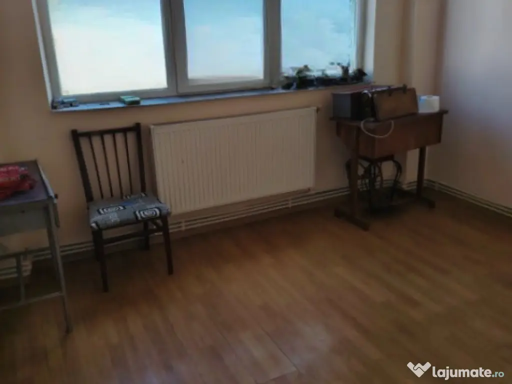 - Apartament 2 camere confort 1 decomandat, zona Radu Negru, 