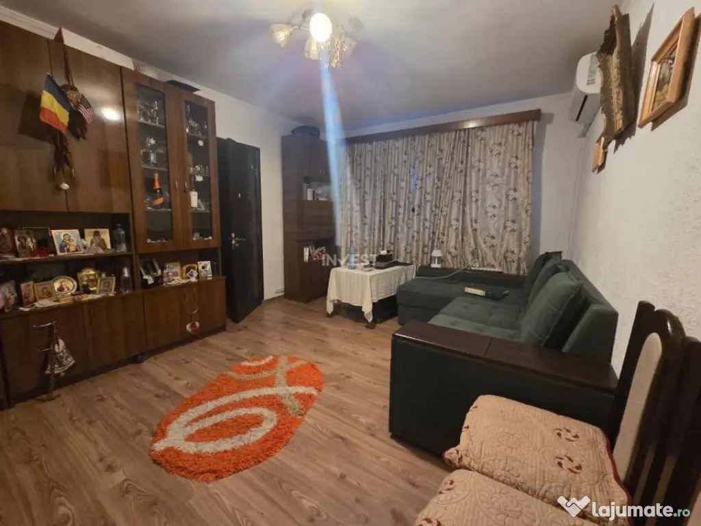 Vanzare-Apartament 3 camere-etajul 2-Alexandru cel Bun 