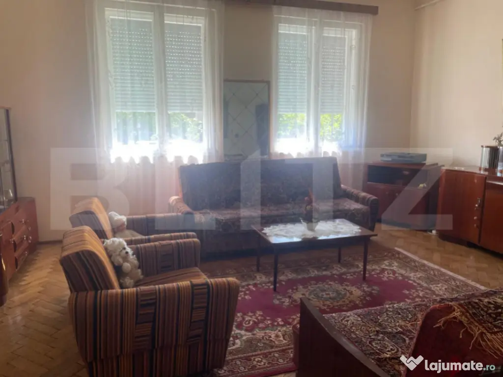 Casă de vânzare în Sărmașu, 122mp construiti, 275 mp te 