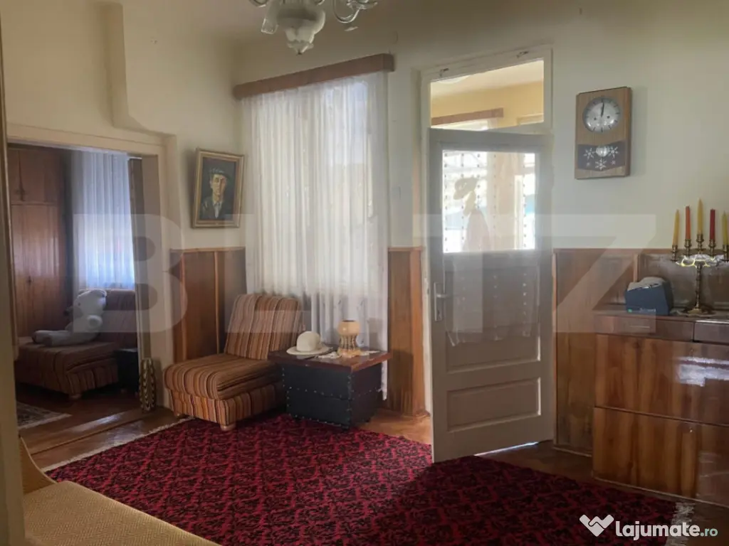 Casă de vânzare în Sărmașu, 122mp construiti, 275 mp te 