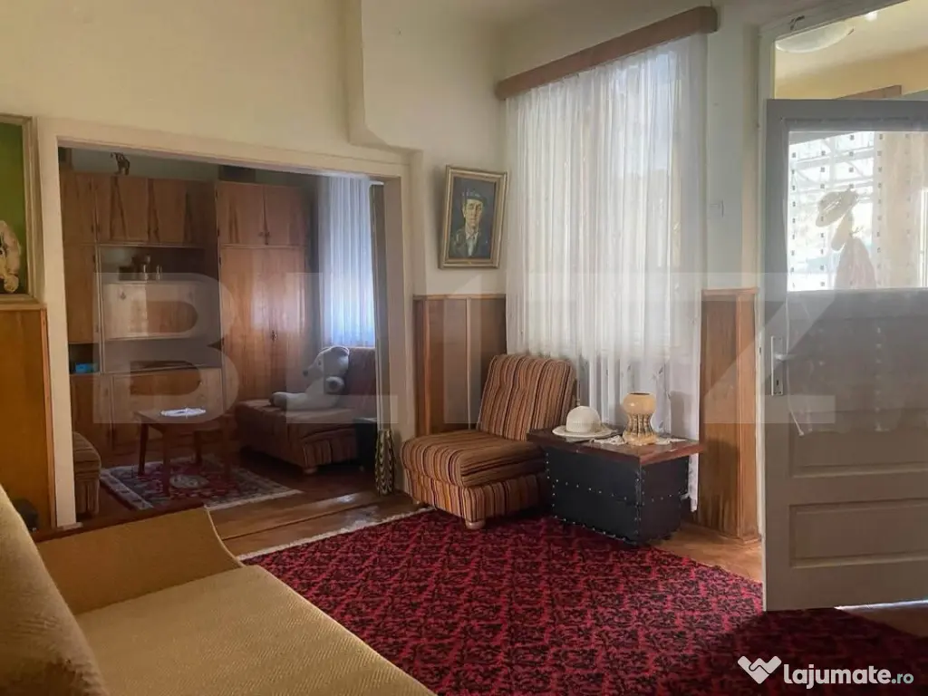 Casă de vânzare în Sărmașu, 122mp construiti, 275 mp te 