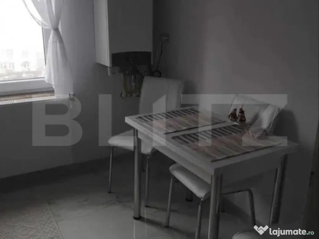 Apartament modern cu 2 camere, etaj intermediar, zona Zamca 