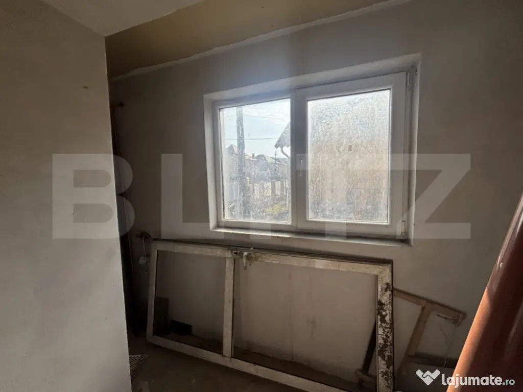 Casa de vanzare, 2 camere 