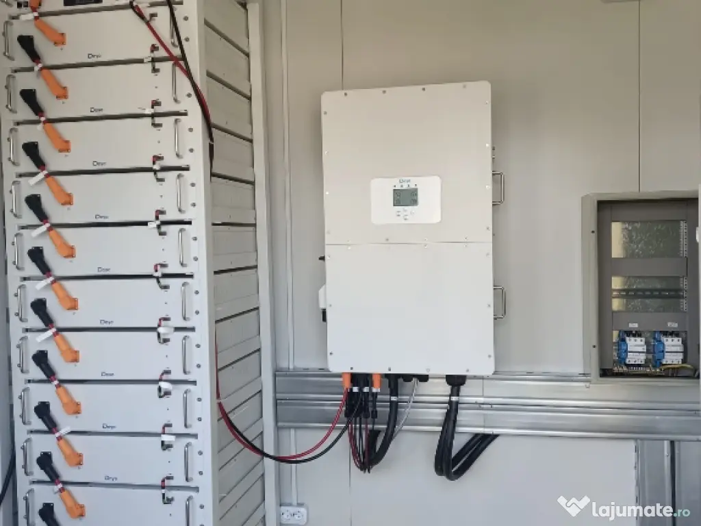 Montaj si mentenanta sisteme fotovoltaice Deye Solax Huawei. 