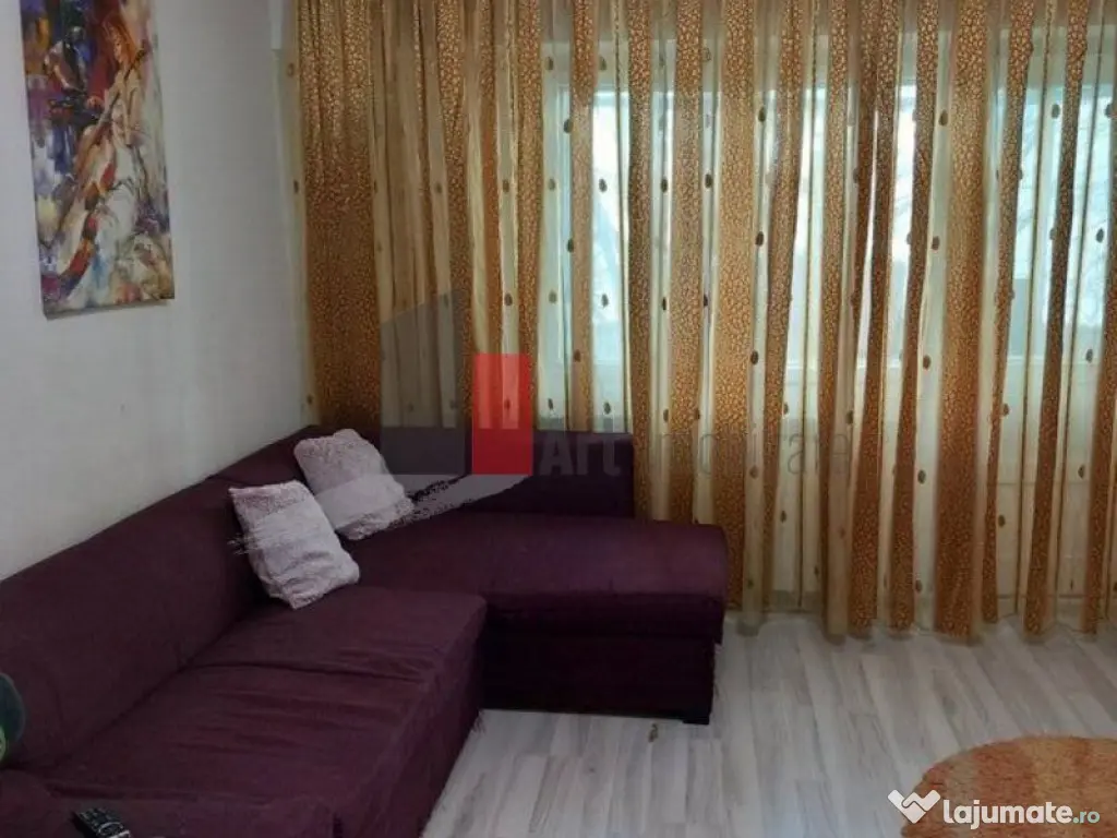 Vânzare garsonieră Berceni - Univ. Spiru Haret 