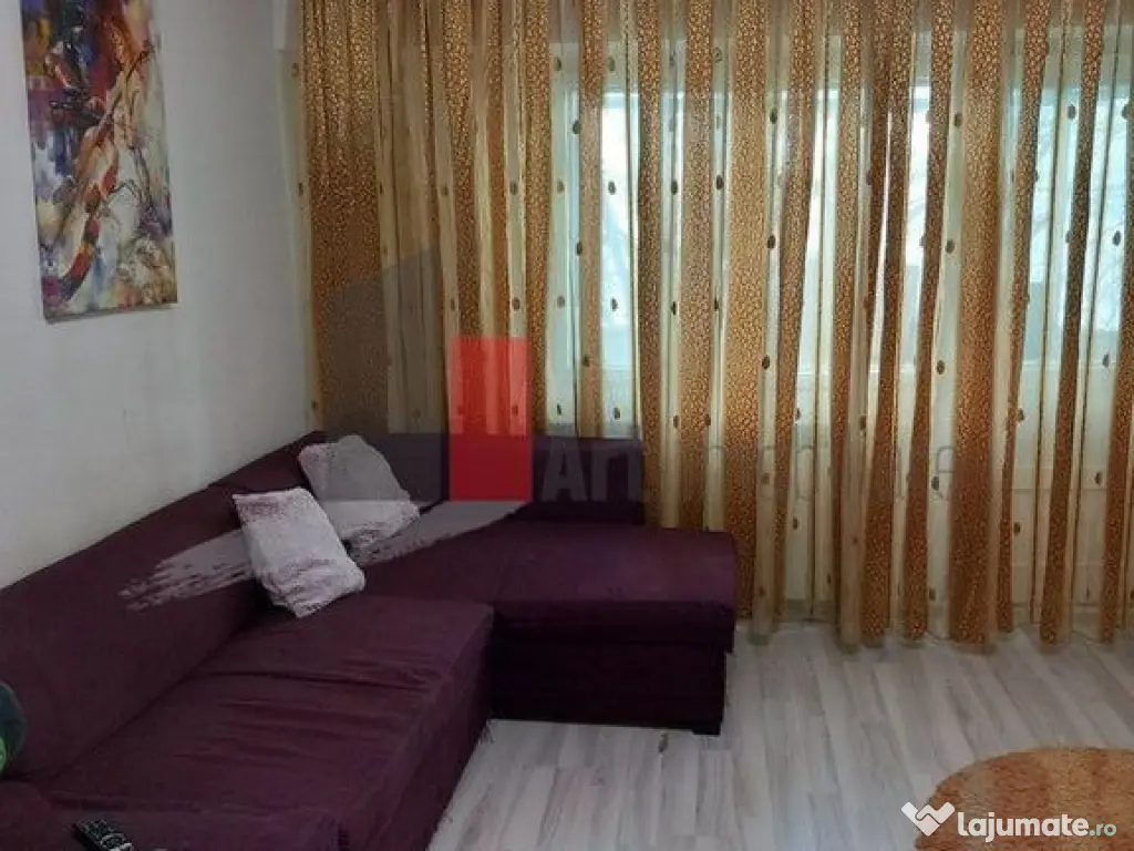 Vânzare garsonieră Berceni - Univ. Spiru Haret 