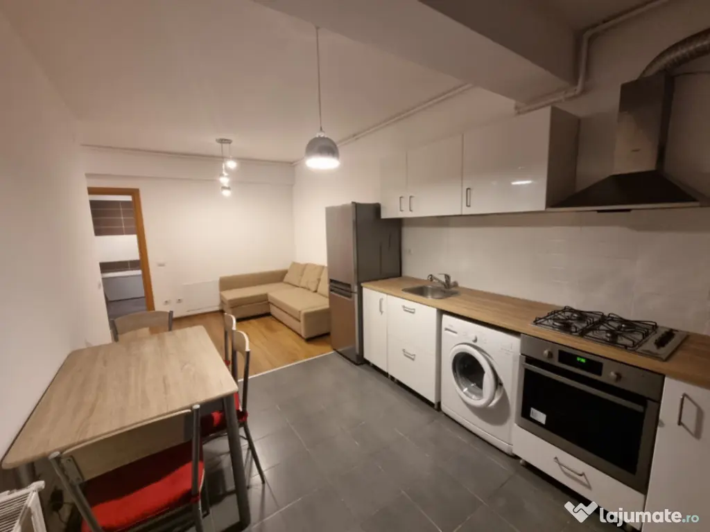 TRAIAN, 2 CAMERE 45 MP! 