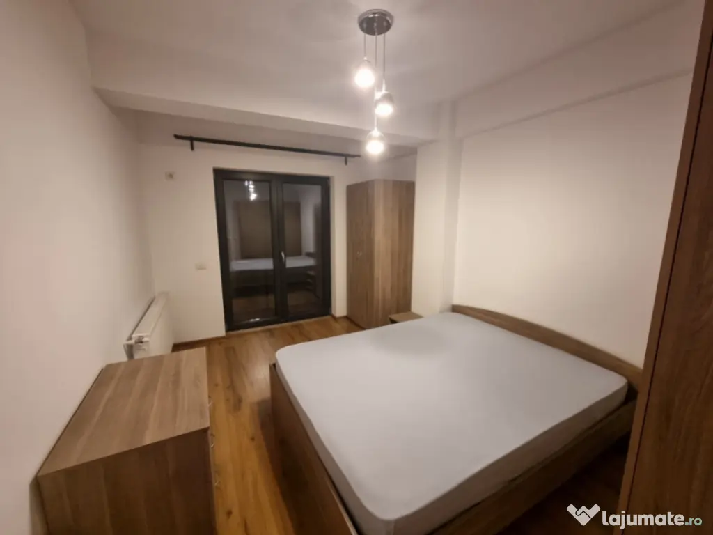 TRAIAN, 2 CAMERE 45 MP! 